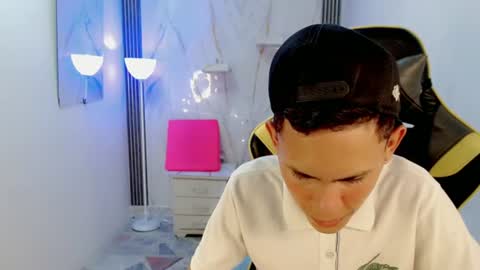 ESTEBAN online show from July 3, 5:19 pm
