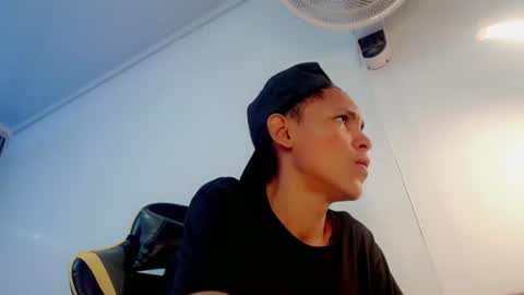 ESTEBAN online show from July 22, 2:20 pm