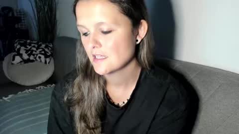 SomeonesDay online show from September 26, 5:33 am