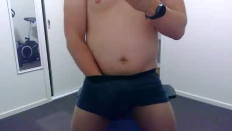 Snapshot of somethingsexysam chatting on March 16, 9:13 am Edging Sam JOI online show from March 16, 9:13 am