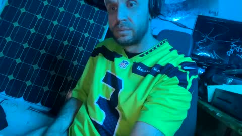 Snapshot of son_e_blacc chatting on January 25, 4:56 am Soni online show from January 25, 4:56 am