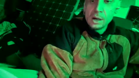 Snapshot of son_e_blacc chatting on February 11, 2:57 pm Soni online show from February 11, 2:57 pm