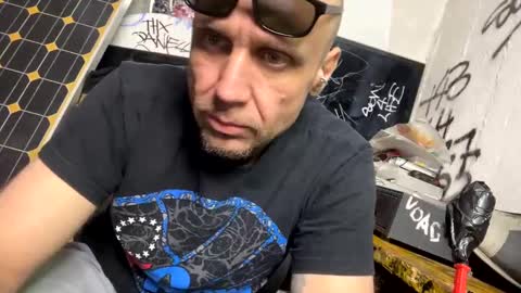 Snapshot of son_e_blacc chatting on February 13, 11:47 pm Soni online show from February 13, 11:47 pm