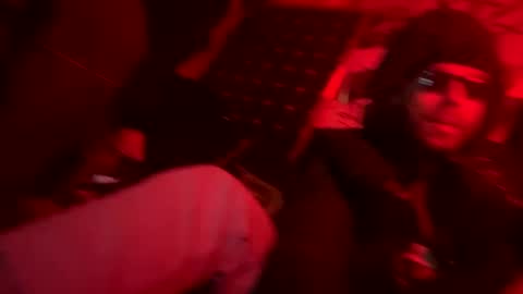 Snapshot of son_e_blacc chatting on February 22, 6:52 pm Soni online show from February 22, 6:52 pm