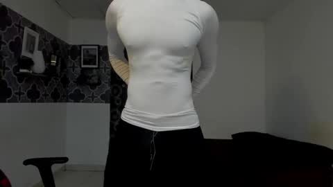 son_hades online show from November 5, 7:36 pm