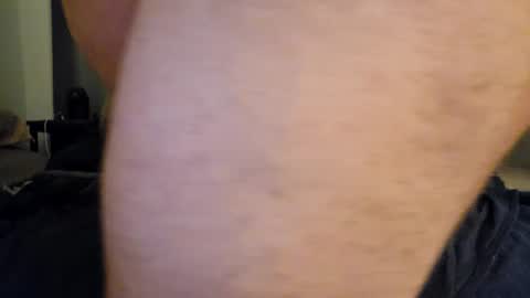 Snapshot of sonblok222 chatting on April 12, 11:43 pm sonblok222 online show from April 12, 11:43 pm