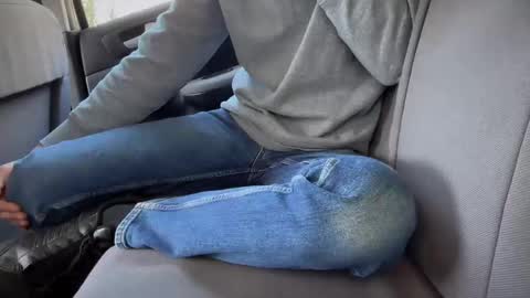 Snapshot of sondages chatting on March 6, 12:19 pm Sondages online show from March 6, 12:19 pm