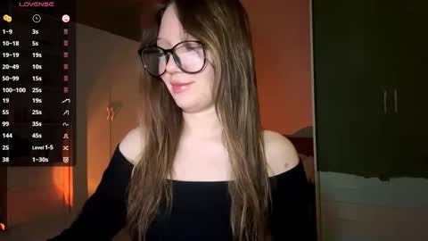 Emily online show from December 18, 7:20 pm