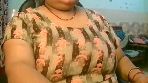 soni88888 online show from May 10, 3:50 pm