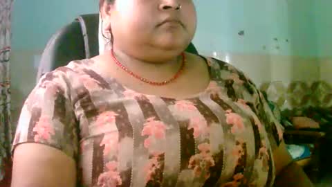 soni88888 online show from May 11, 3:56 am