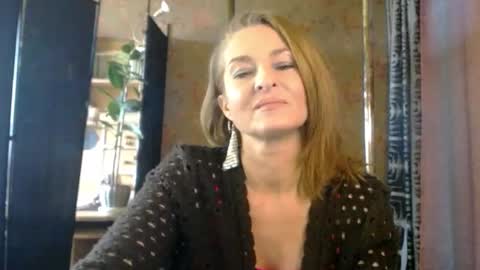 Snapshot of soniadance chatting on March 29, 1:44 pm Sonia online show from March 29, 1:44 pm