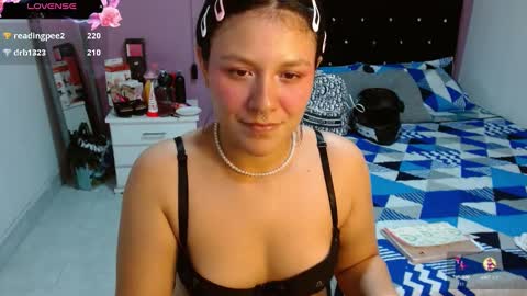 sonialatin69 online show from February 3, 7:52 pm