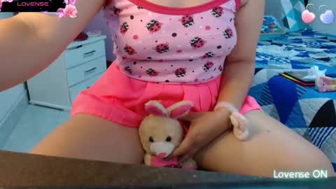 sonialatin69 online show from February 18, 3:21 pm