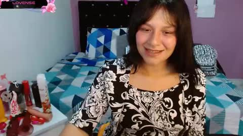 soniaplayass online show from February 6, 3:31 pm