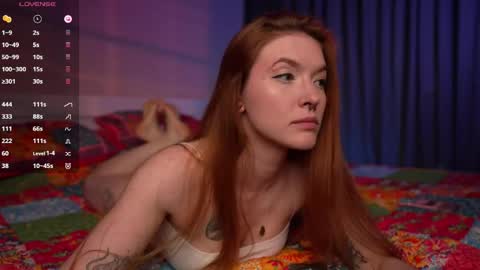 sonic_porn online show from May 16, 12:26 pm