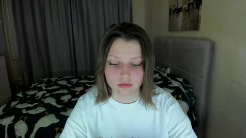 Snapshot of soninex chatting on September 24, 3:15 pm SoniNex online show from September 24, 3:15 pm