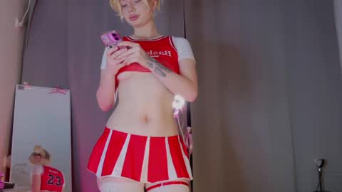 Sonya Blade online show from June 3, 8:03 pm