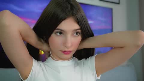 Snapshot of sonyaericsson chatting on November 19, 9:53 am Eva 3 online show from November 19, 9:53 am