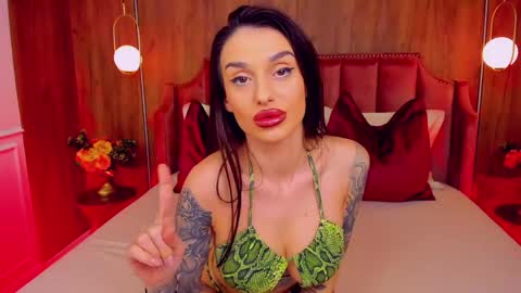 sonyaparker online show from April 25, 3:42 am