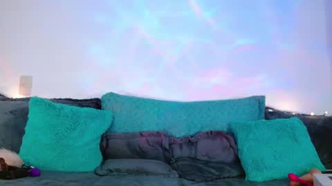 Snapshot of soofy__ chatting on December 4, 5:49 am soofy online show from December 4, 5:49 am