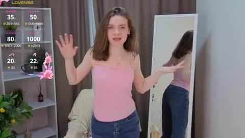 Snapshot of sookrobertello chatting on March 30, 7:04 pm Hello im Virginia online show from March 30, 7:04 pm