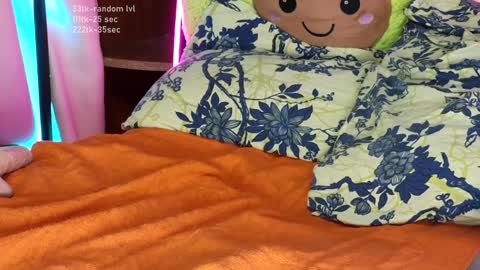 Snapshot of sop_hie chatting on January 26, 12:16 am sop_hie online show from January 26, 12:16 am