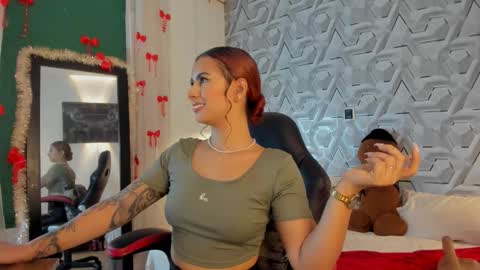 sophie online show from January 14, 6:19 am