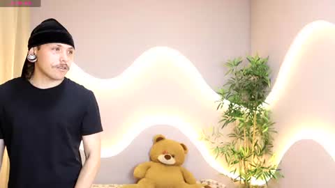 sophi_and_dereck online show from June 22, 12:24 pm