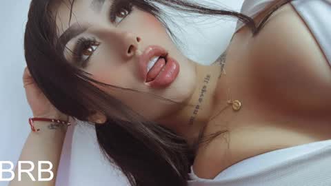 Snapshot of sophi_carter chatting on March 8, 11:05 am Sophi online show from March 8, 11:05 am