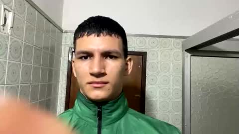 Snapshot of sophi_y_jack chatting on February 14, 6:54 am sophi_y_jack online show from February 14, 6:54 am