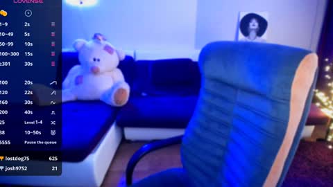 sophia__olsen online show from January 3, 9:25 am