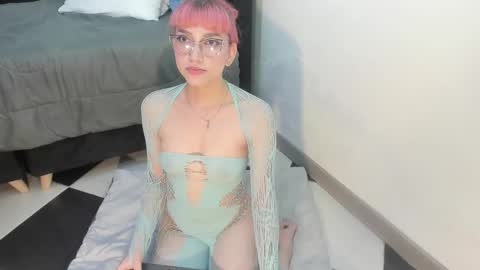 Snapshot of sophia_arevalo_ chatting on March 7, 3:14 am Sophia online show from March 7, 3:14 am