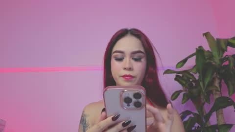 Snapshot of sophia_berryy chatting on October 25, 11:32 pm Sophia Independent model online show from October 25, 11:32 pm