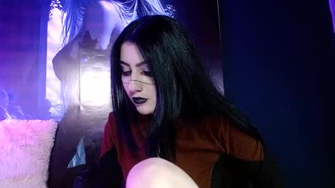 Snapshot of sophia_dk chatting on March 18, 6:11 pm sophia hottie online show from March 18, 6:11 pm