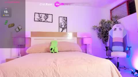 sophia_duarte_ online show from June 17, 12:07 pm