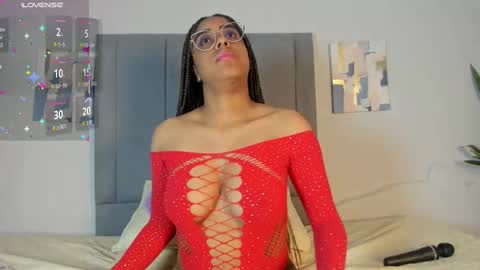 sophia_ebony___ online show from November 15, 1:07 pm