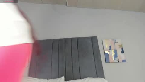 Snapshot of sophia_ebony___ chatting on May 1, 12:21 pm sophia_ebony___ online show from May 1, 12:21 pm