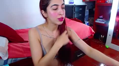 sophia_greey online show from May 14, 10:11 am