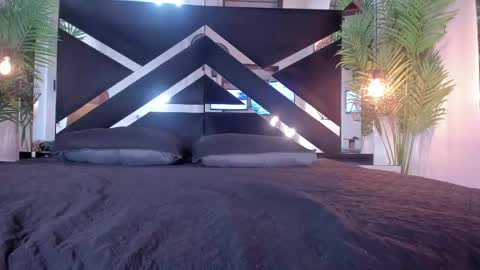 Shopia online show from April 21, 6:44 pm