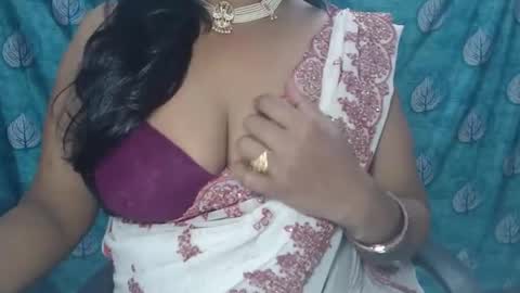Snapshot of sophia_indian chatting on September 23, 7:55 am Sophia Tamil online show from September 23, 7:55 am