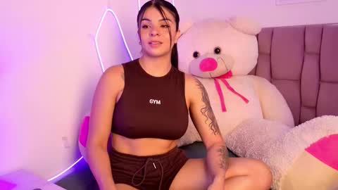 Sophia Carson online show from November 13, 6:51 pm