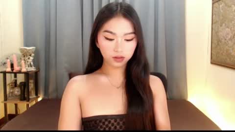 sophia_lust69 online show from December 23, 10:46 am