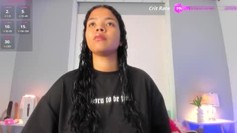  S O P H I A  online show from November 8, 11:43 am