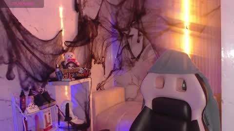 Snapshot of sophia_tf chatting on October 29, 3:14 pm Sophia online show from October 29, 3:14 pm