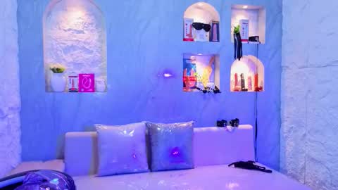 Snapshot of sophia_tf chatting on March 17, 3:33 am Sophia online show from March 17, 3:33 am