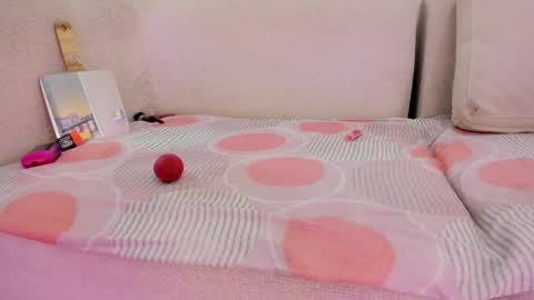 Snapshot of sophia_walkett chatting on March 18, 2:09 pm Michelle online show from March 18, 2:09 pm