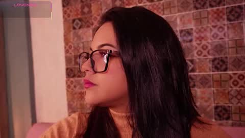 Snapshot of sophia_wilsonn_ chatting on October 26, 8:42 am Sofi online show from October 26, 8:42 am