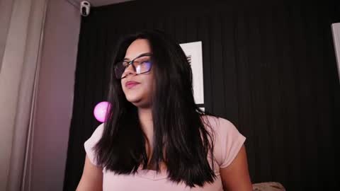 Sofi online show from May 4, 11:06 am