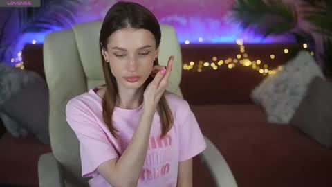 Sophia online show from May 20, 4:24 pm