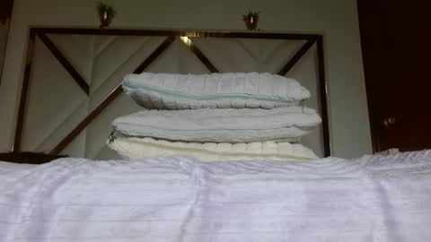 SophiaLee online show from January 9, 11:50 pm